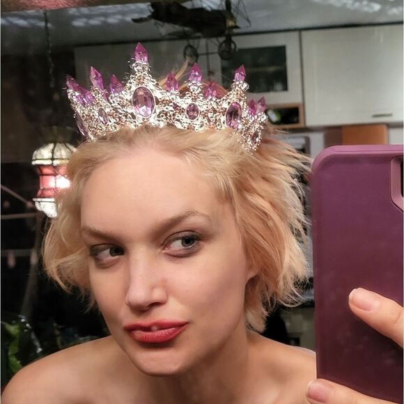 NWOT Purple Crystal Tiara - Picture 3 of 3